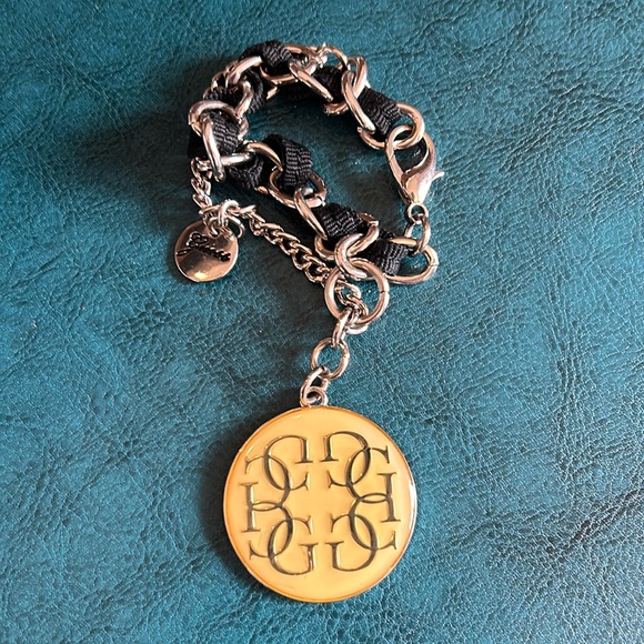 VTG Guess Key Chain Charm for bags - Picture 2 of 11